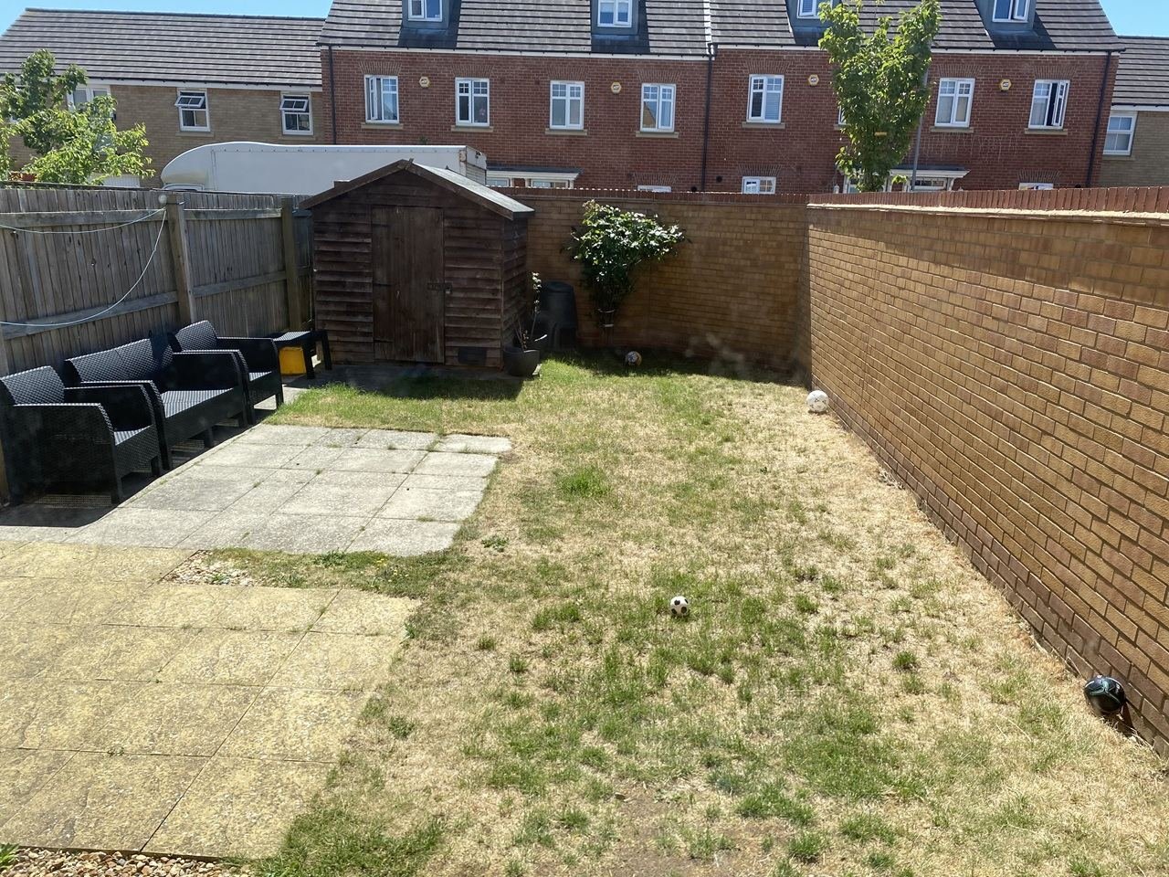 2 Bed Semi-Detached House, Pathia Close, MK10