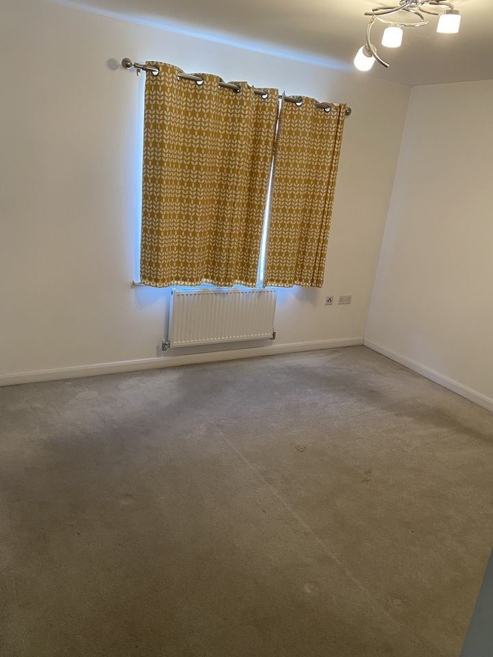 2 Bed Semi-Detached House, Pathia Close, MK10