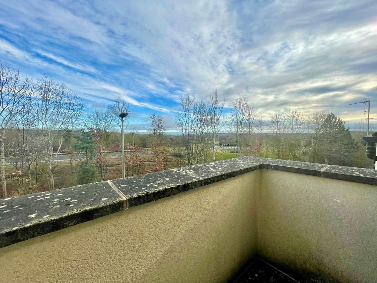3 Bed Semi-Detached House, Carradine Crescent, MK4