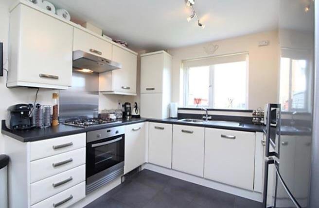 3 Bed Semi-Detached House, Lavender Hill, MK10