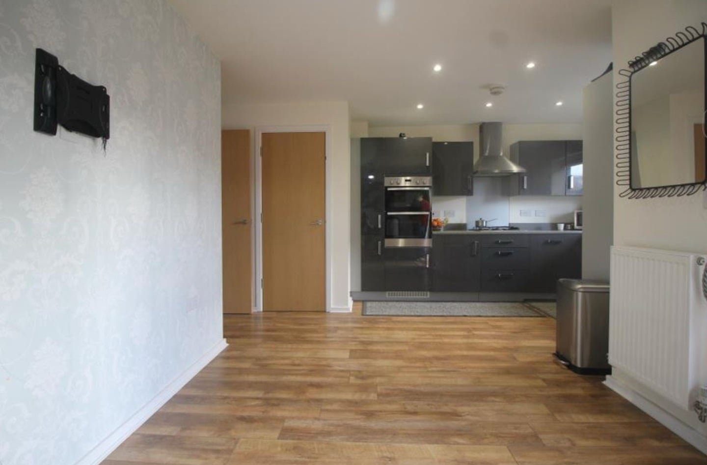3 Bed Terraced House, Fen St, MK10