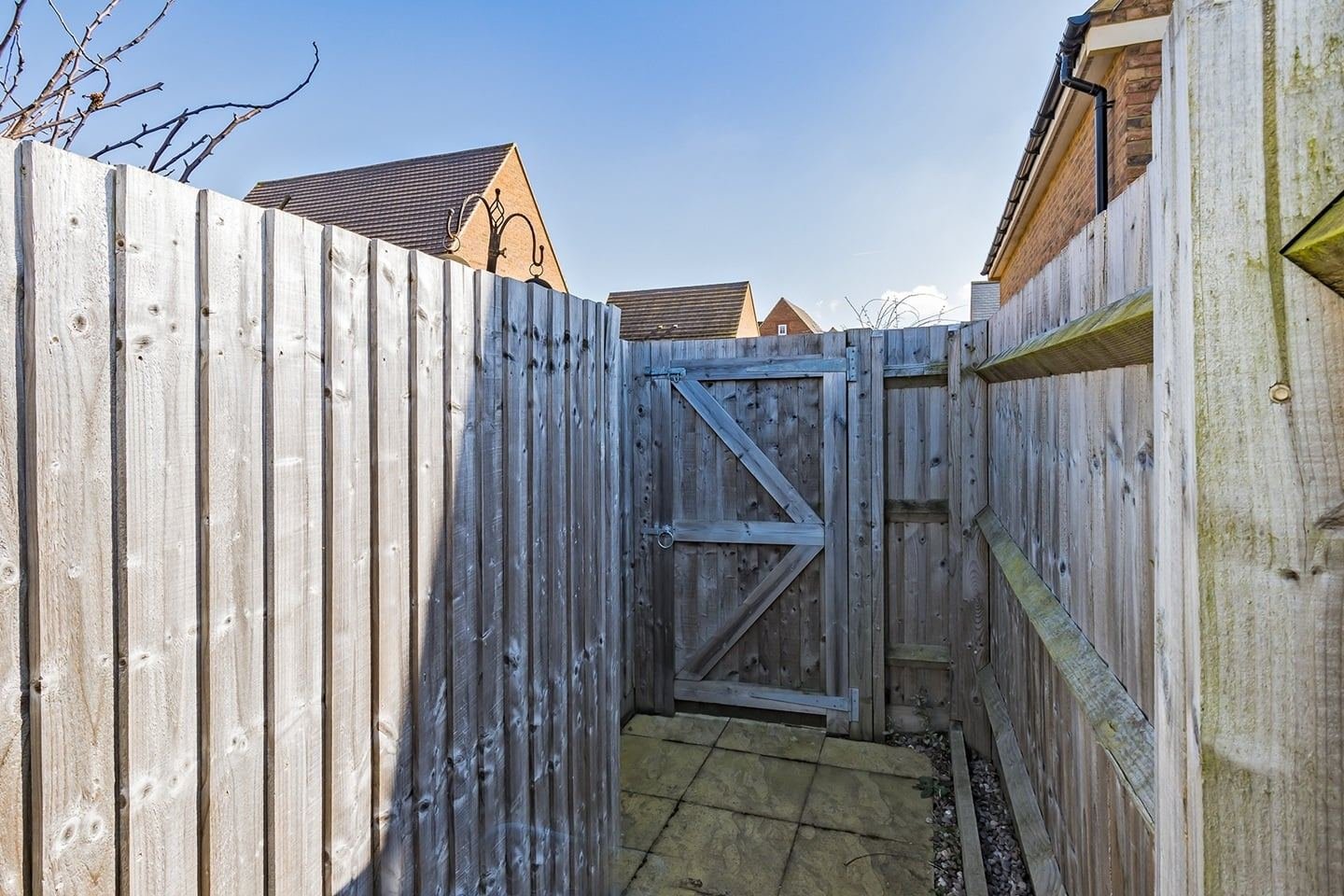 3 Bed Terraced House, Maritime Way, MK10