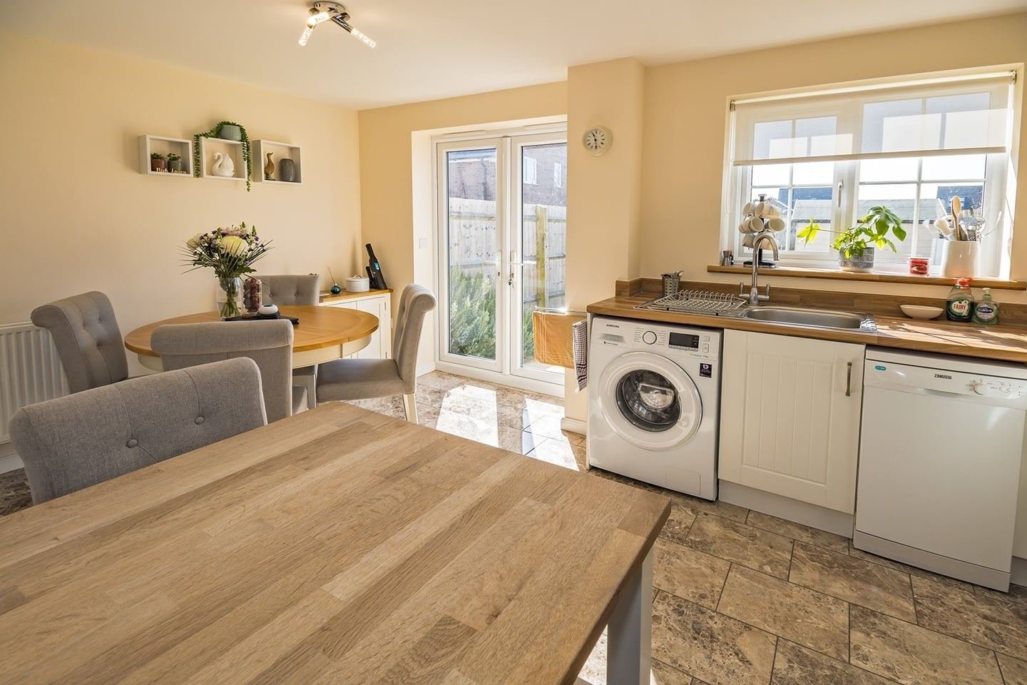 3 Bed Terraced House, Maritime Way, MK10