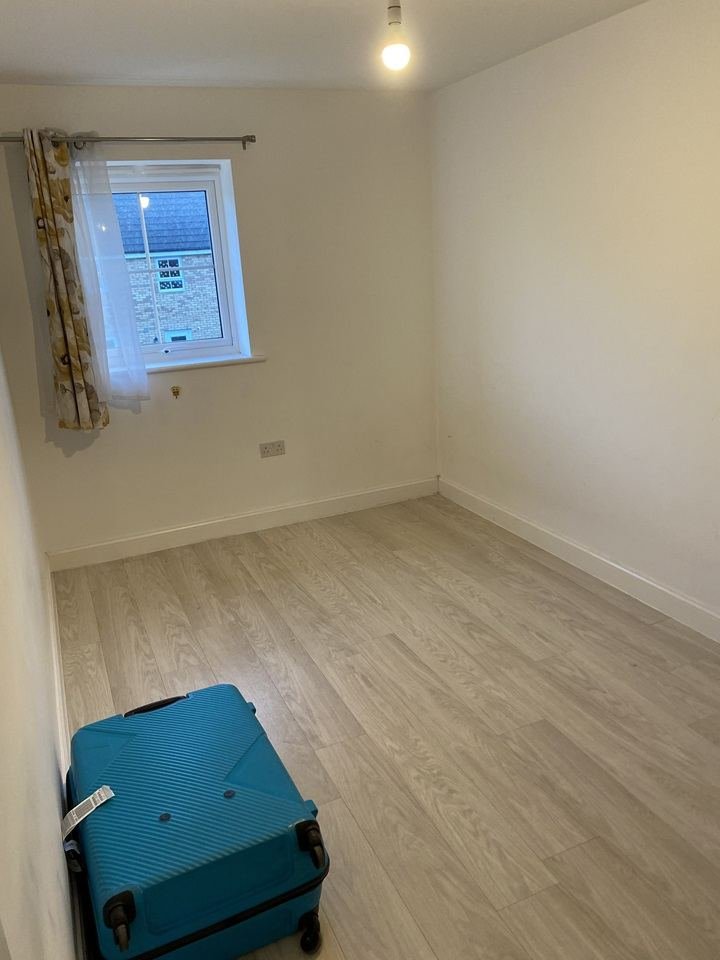 3 Bed Terraced House, Oceans Close, MK10