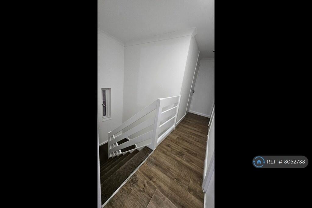 3 bedroom flat for rent in Fishermead, Milton Keynes, MK6