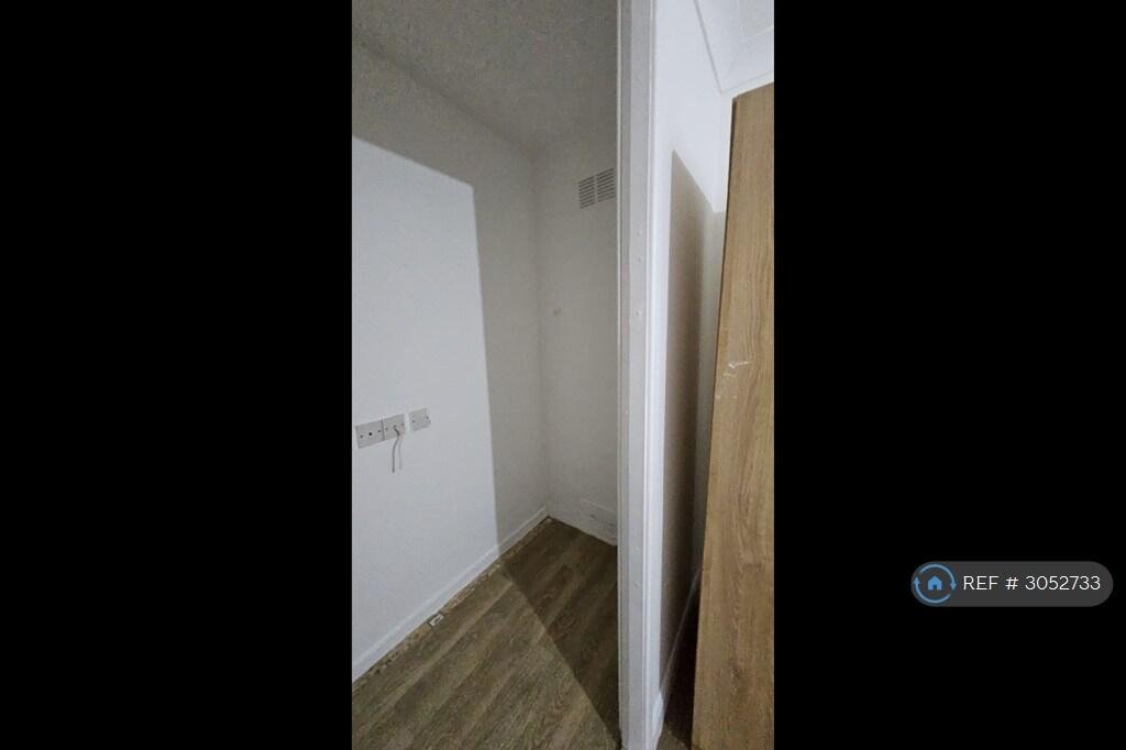 3 bedroom flat for rent in Fishermead, Milton Keynes, MK6