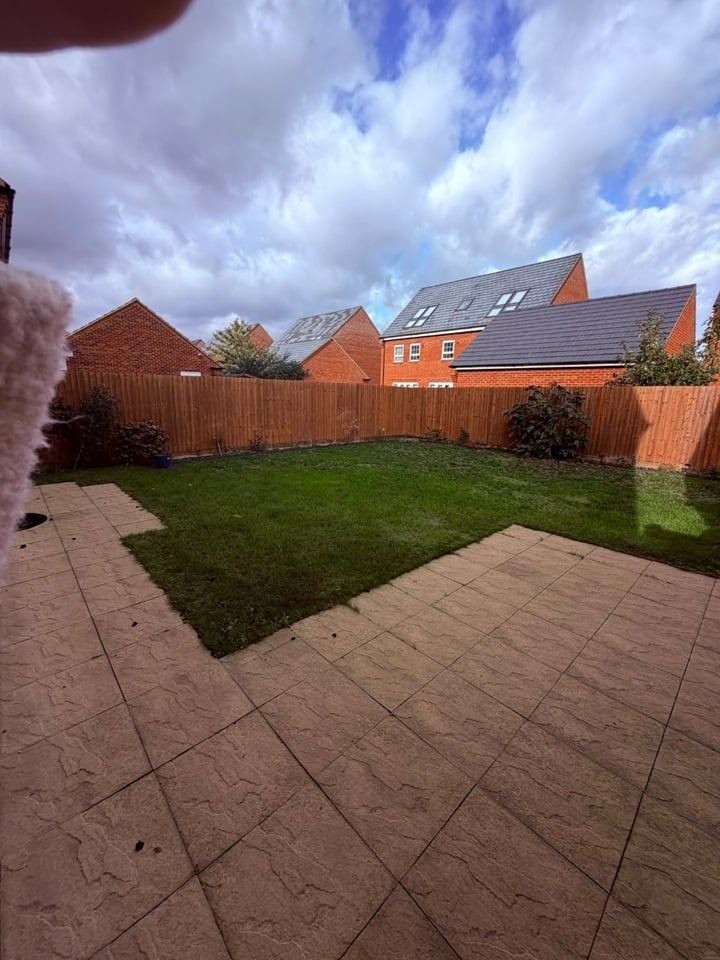 4 Bed Detached House, Lamport Crescent, MK10