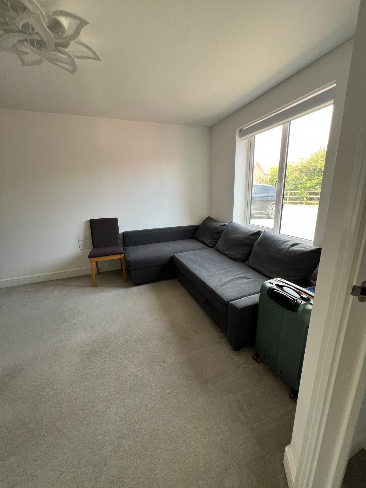 4 Bed Semi-Detached House, Atkins Way, HP22