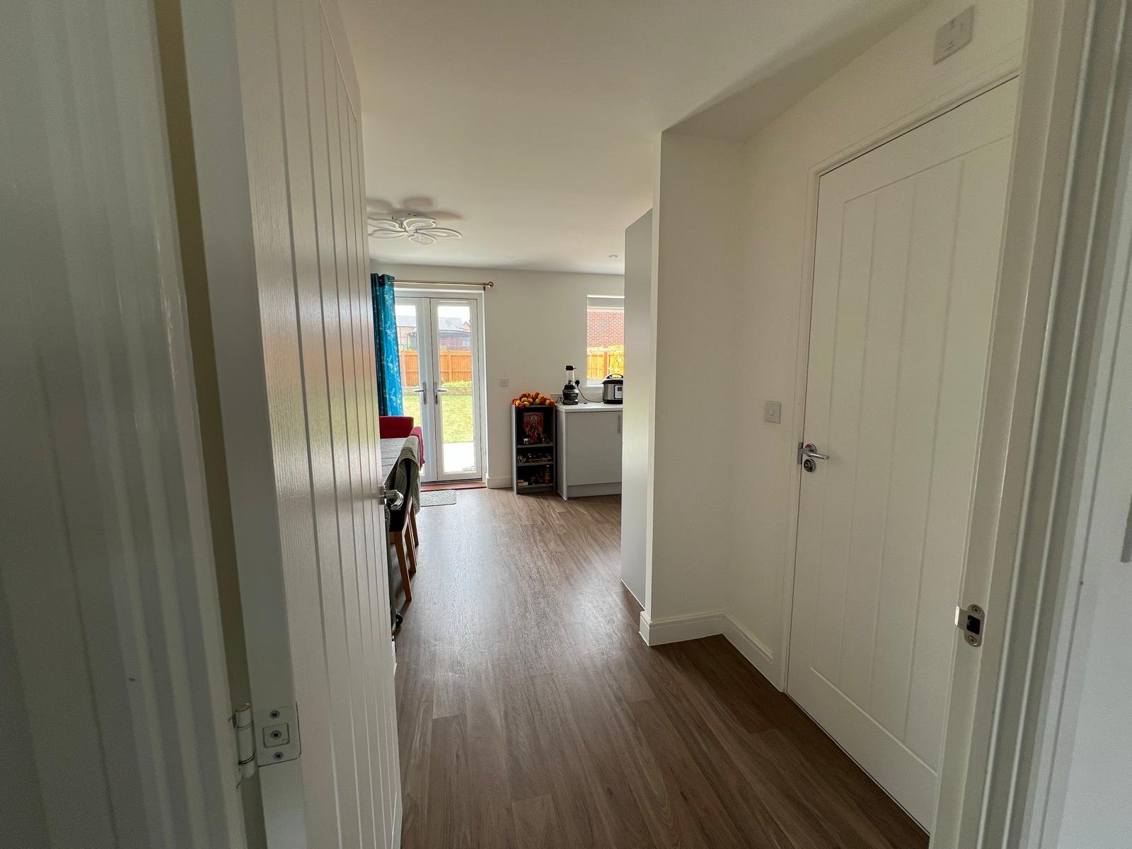 4 Bed Semi-Detached House, Atkins Way, HP22