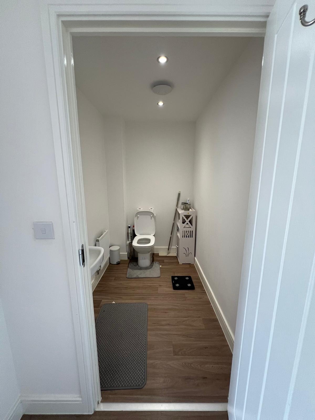 4 Bed Semi-Detached House, Atkins Way, HP22