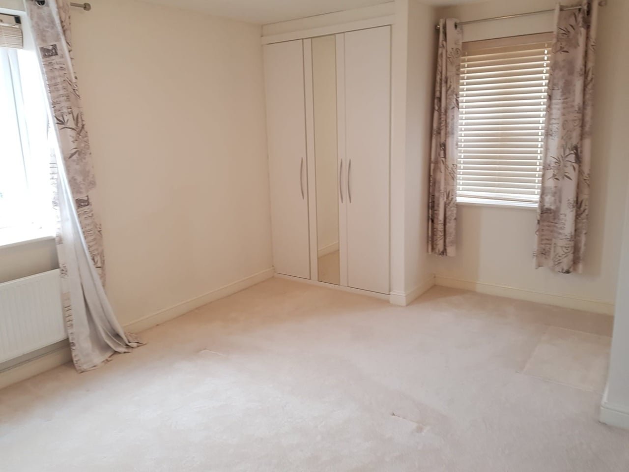 4 Bed Semi-Detached House, Dalegarth Way, MK10