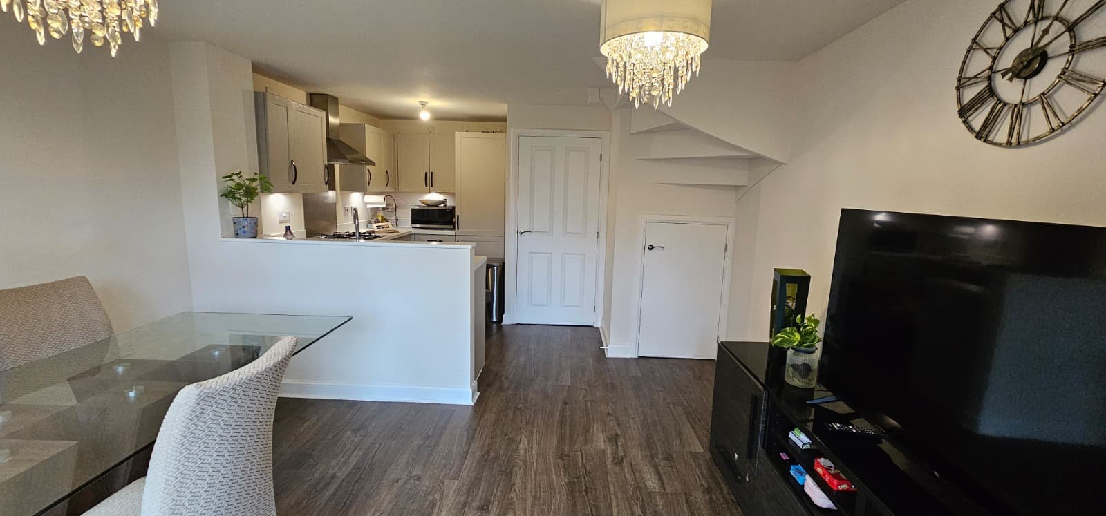 4 Bed Semi-Detached House, Steersman Lane, HP22