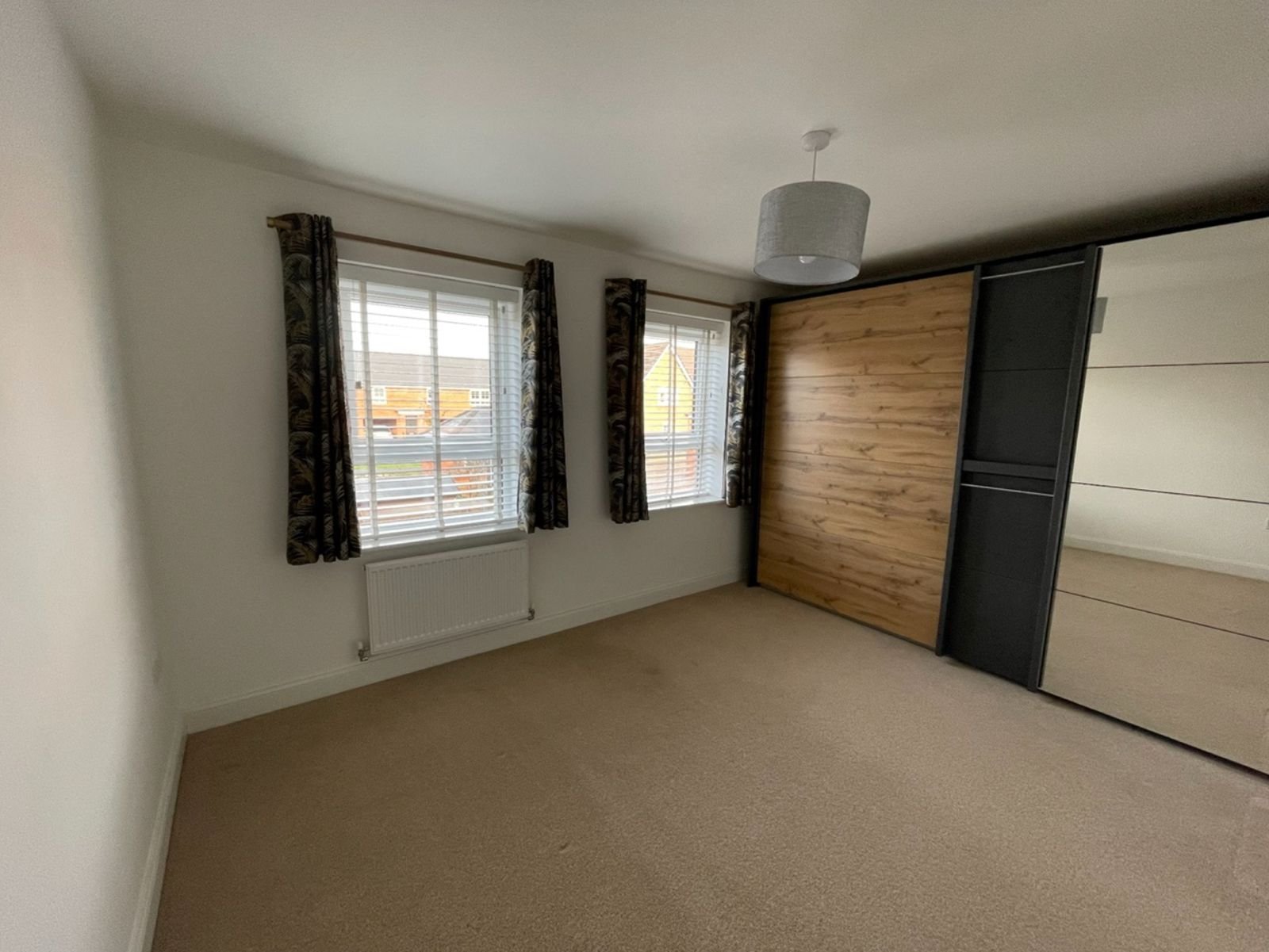 4 Bed Terraced House, Countess Way, MK10