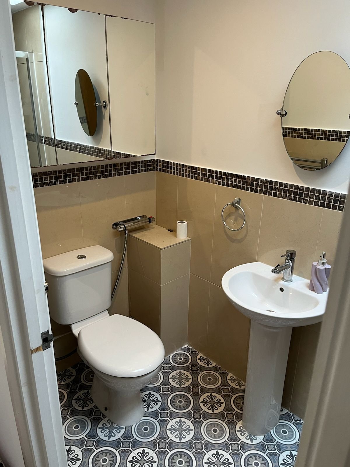4 Bed Terraced House, Lovatt Drive, MK3