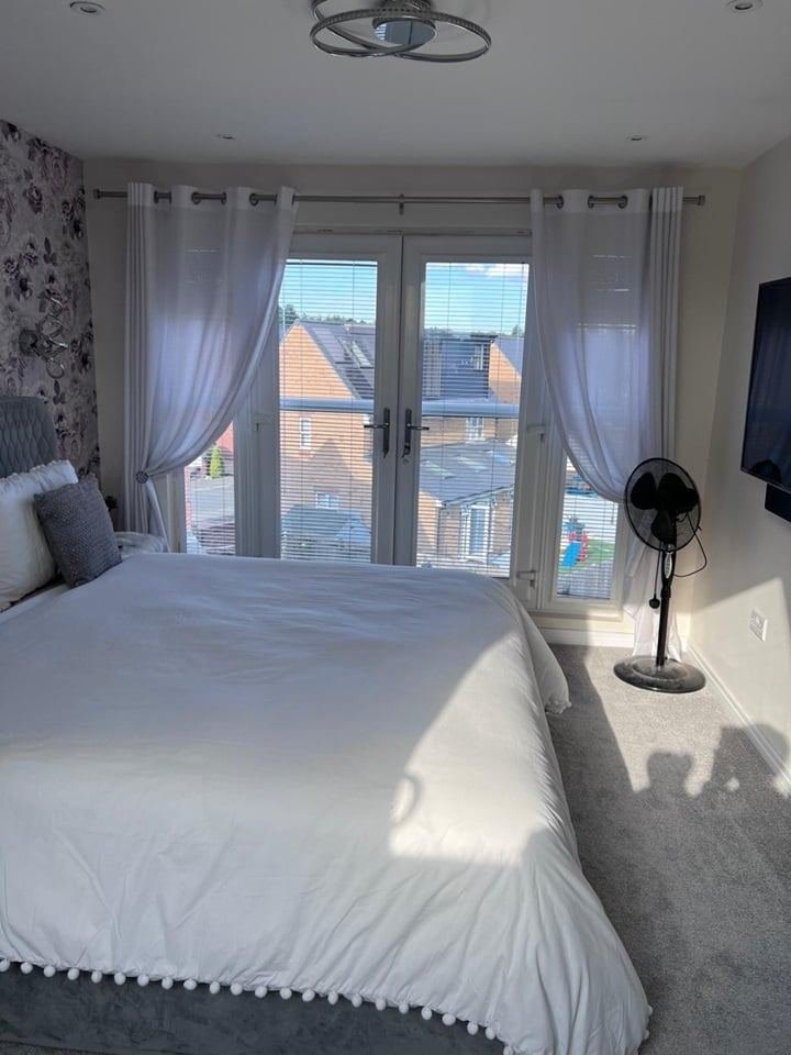5 Bed Detached House, Ivernia Avenue, MK10