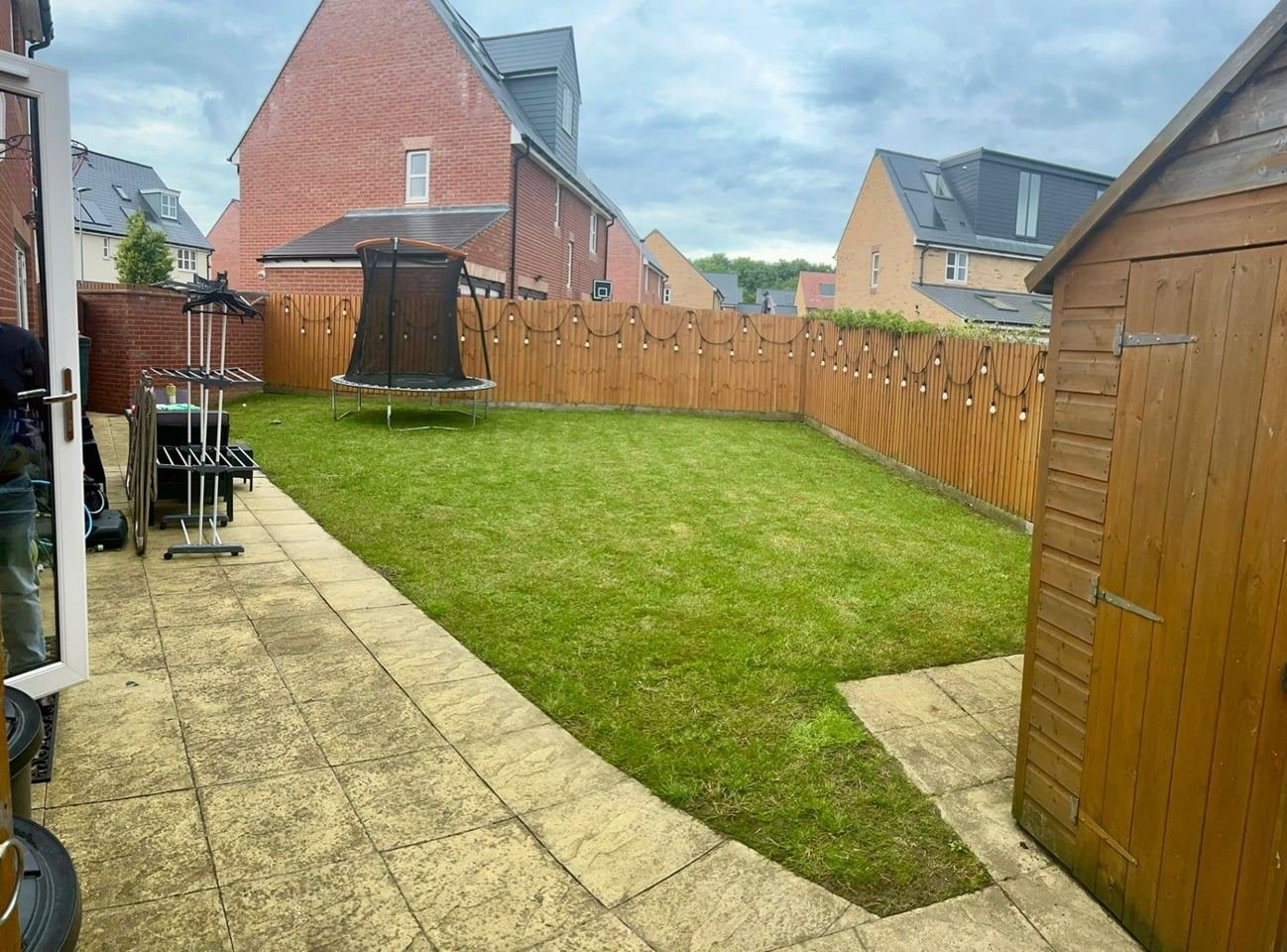 5 Bed Detached House, Ivernia Avenue, MK10