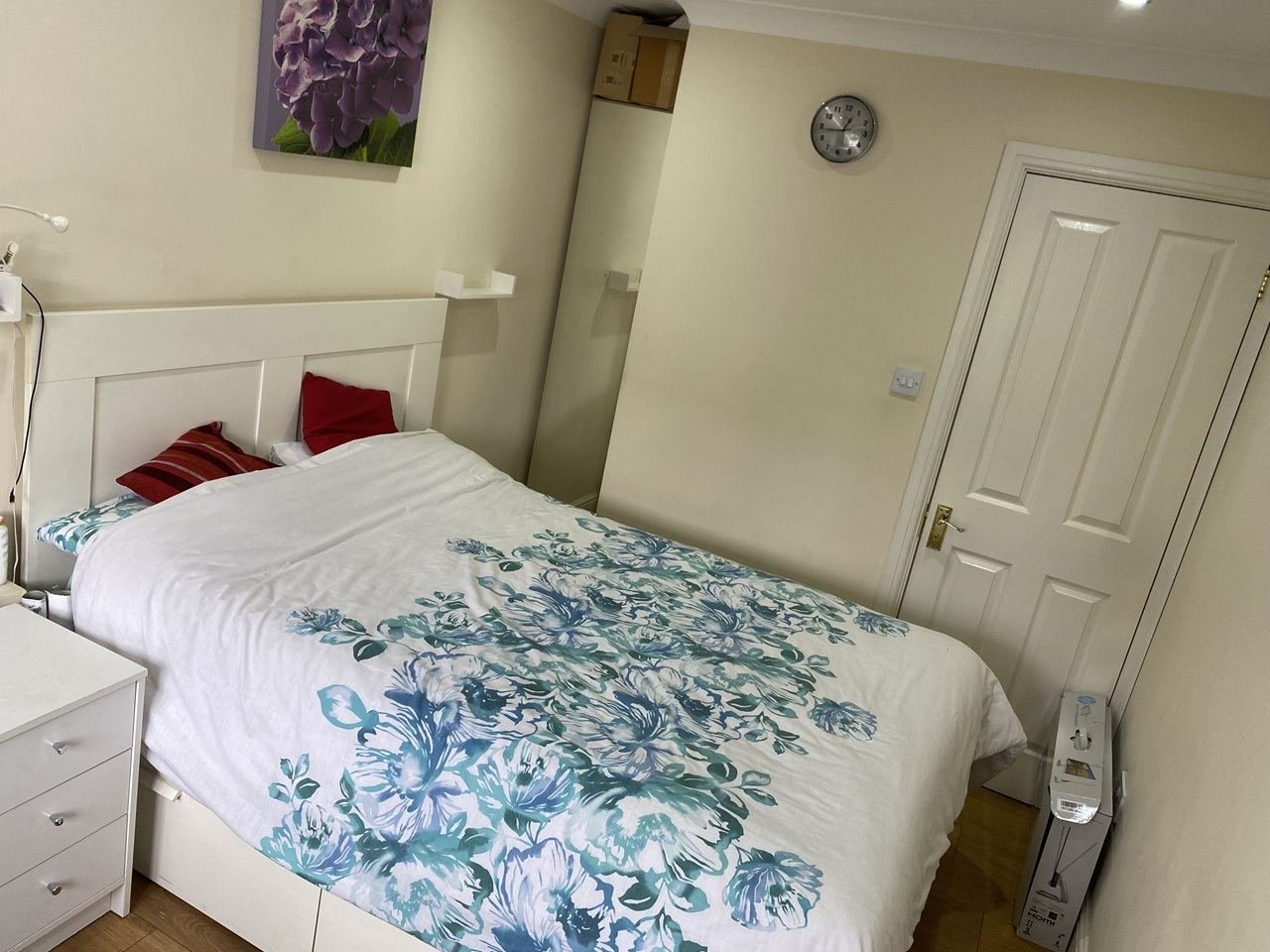 5 Bed Detached House, Paxton Crescent, MK5