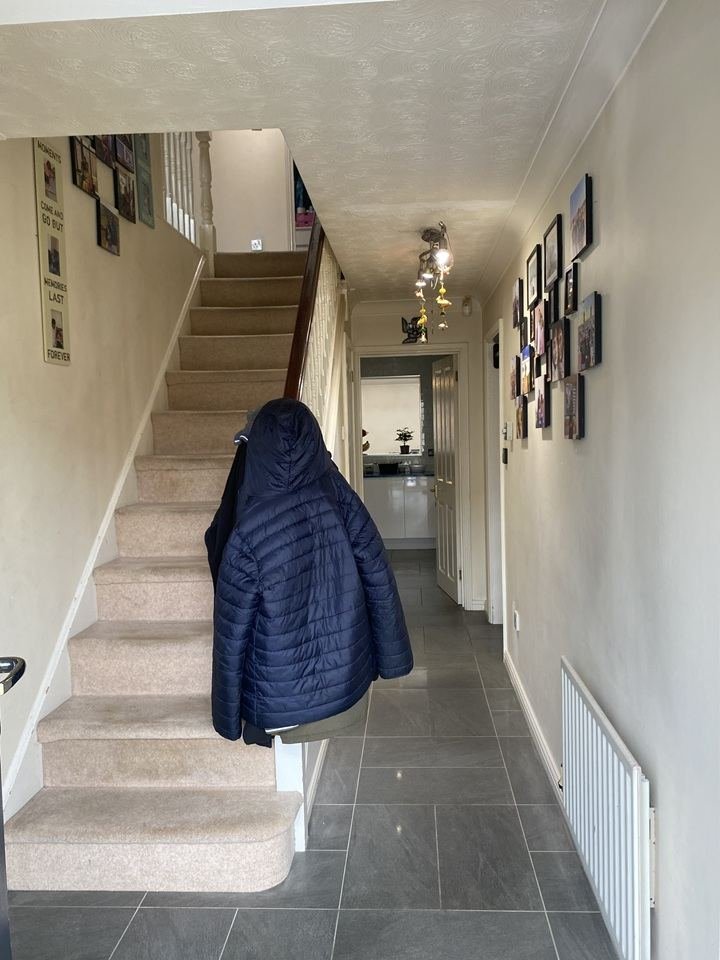 5 Bed Detached House, Paxton Crescent, MK5