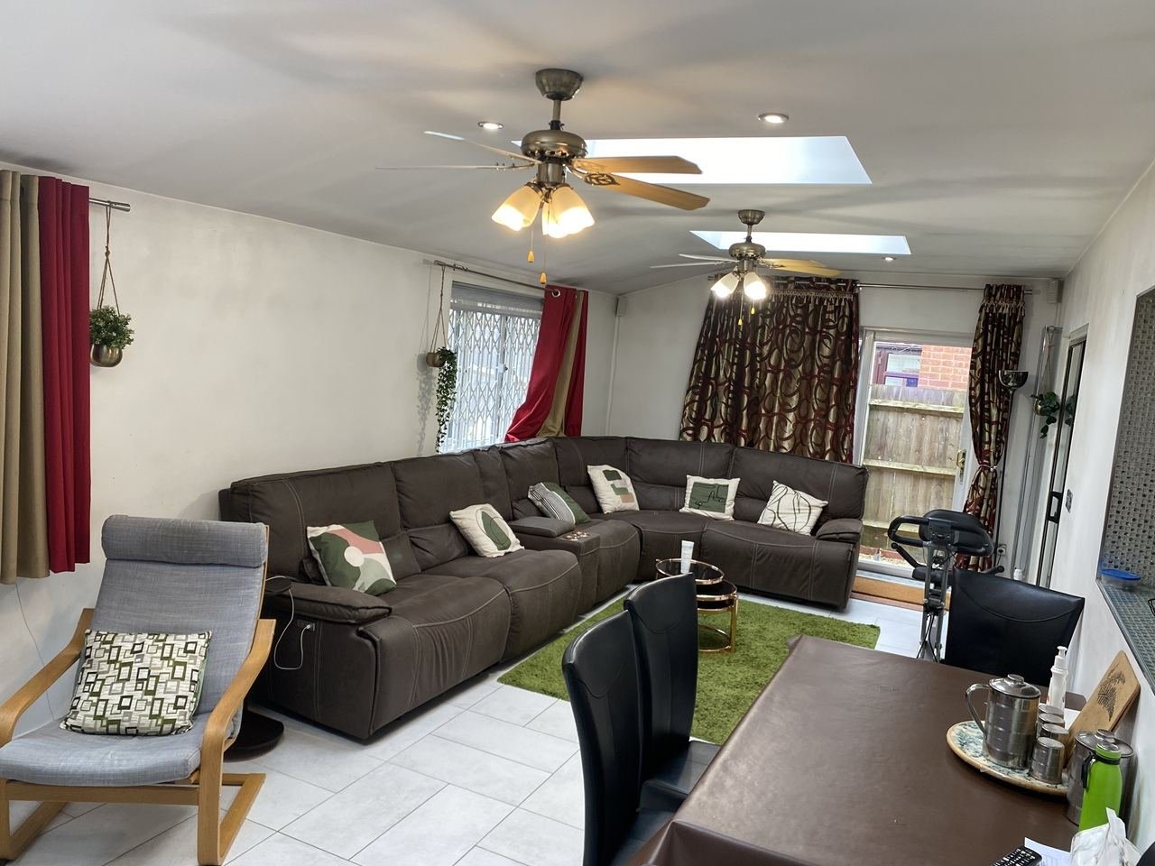 5 Bed Detached House, Paxton Crescent, MK5