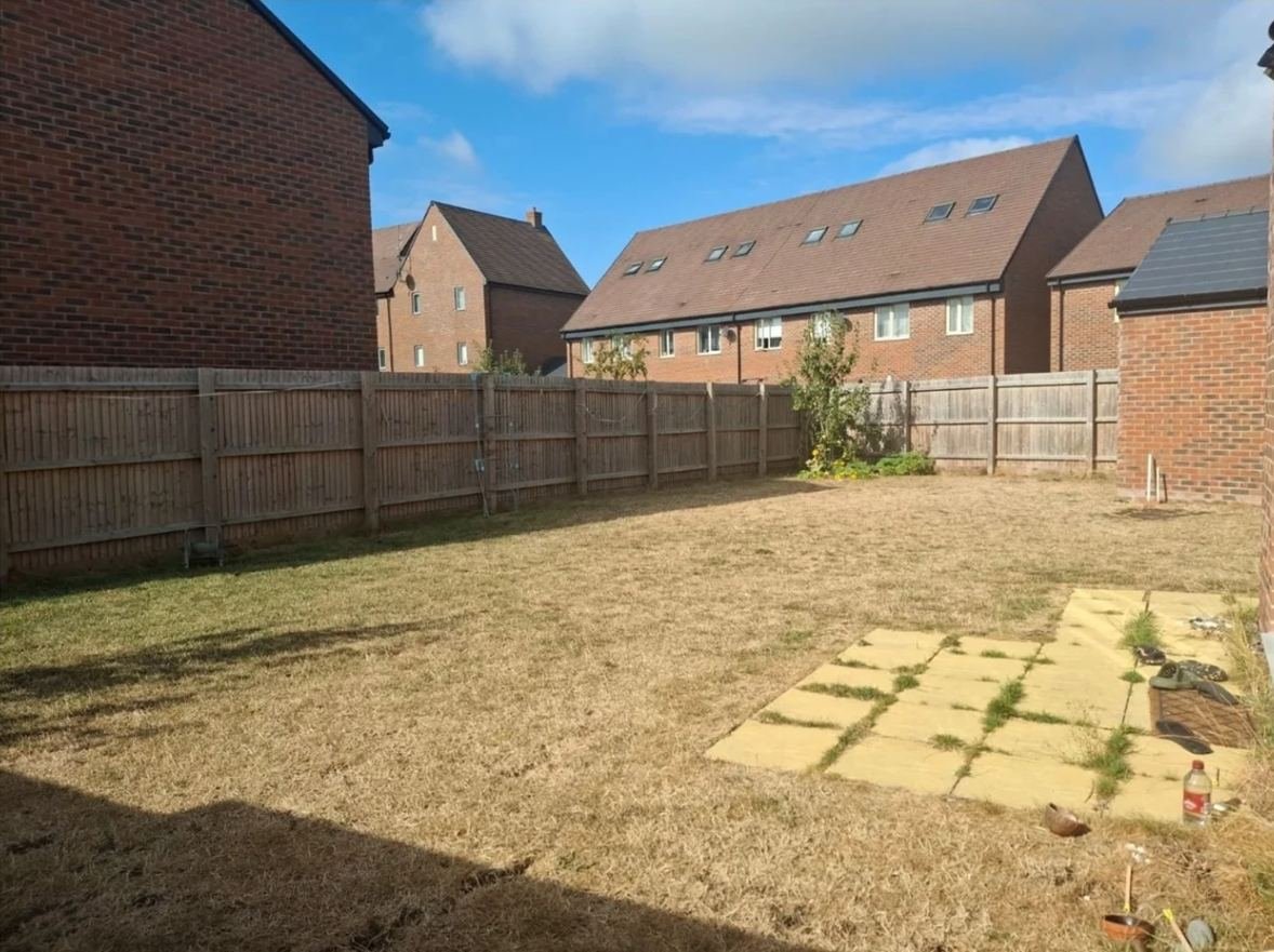 4 Bed Detached House - Purssell Road, Weston Turville, Aylesbury, HP22 3AS